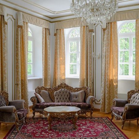 Palac Chojnata Wola Chojnata Ngoại thất bức ảnh